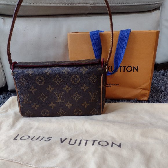 🌹Amazing Rare Louis Vuitton Recital - Picture 13 of 15